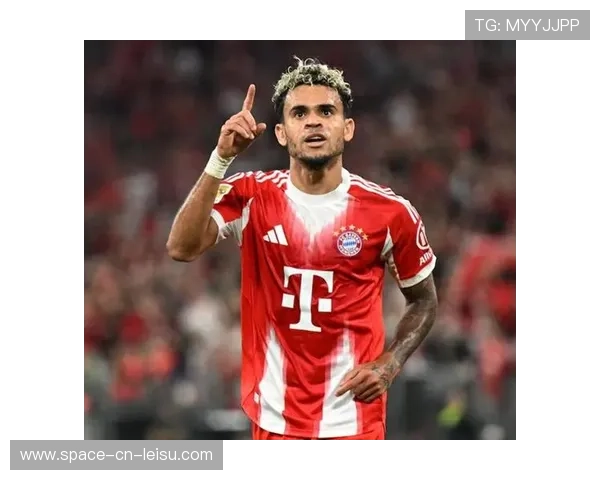 迪亚斯戴帽凯恩双响,拜仁5-1十人霍芬海姆继续领跑 迪亚斯戴帽凯恩双响,拜仁5-1十人霍芬海姆继续领跑